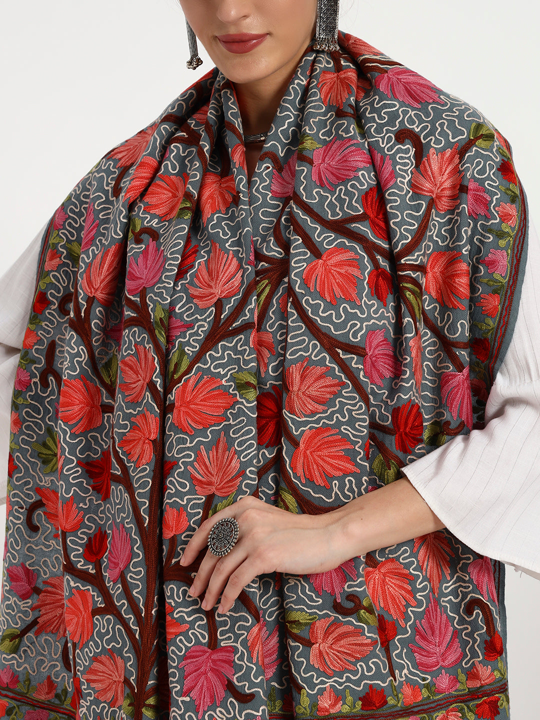 Women’s Wool Ari Jamawar Stole