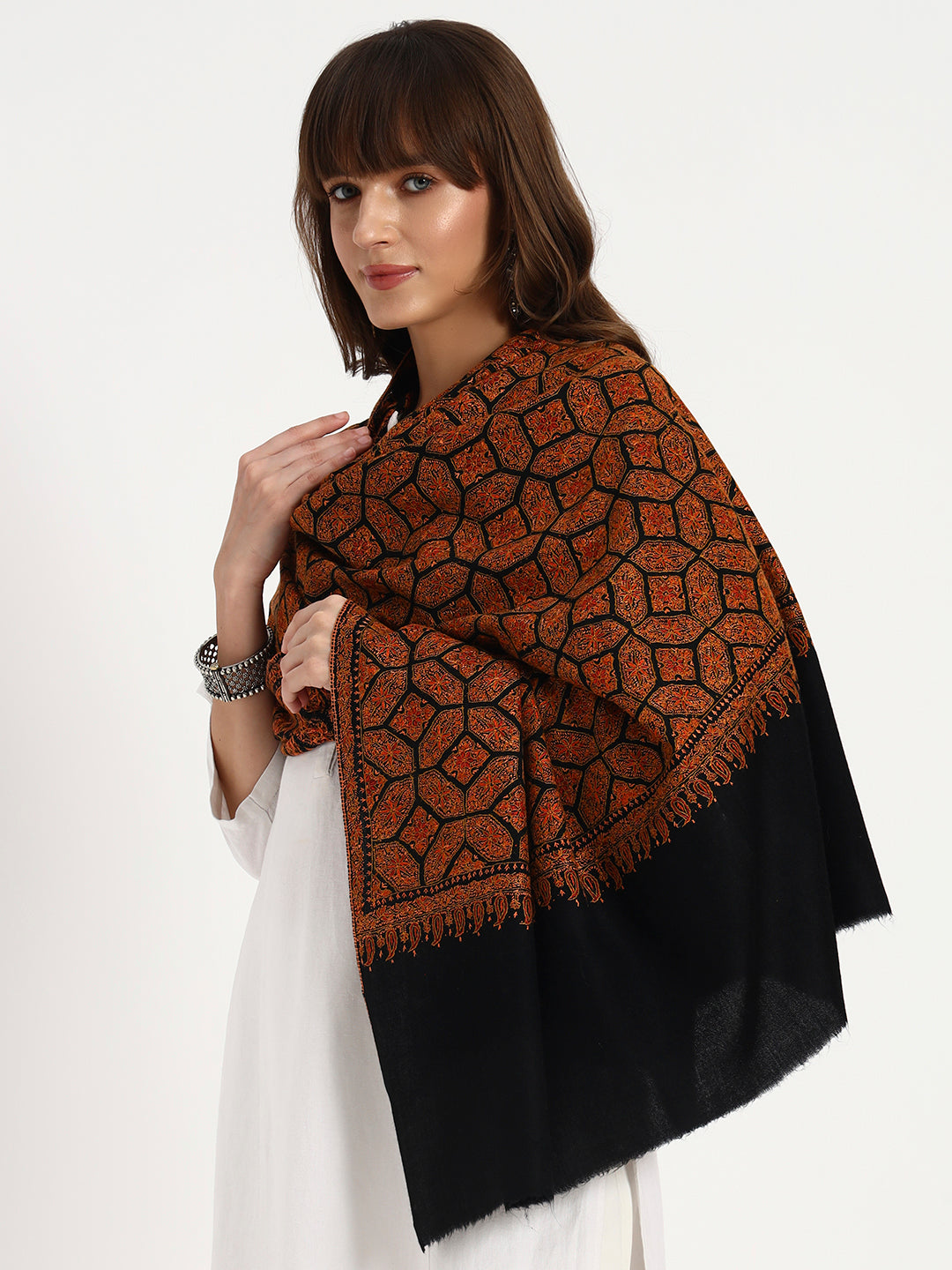 Women’s Sozni Jamawar Hand Embroidered Shawl