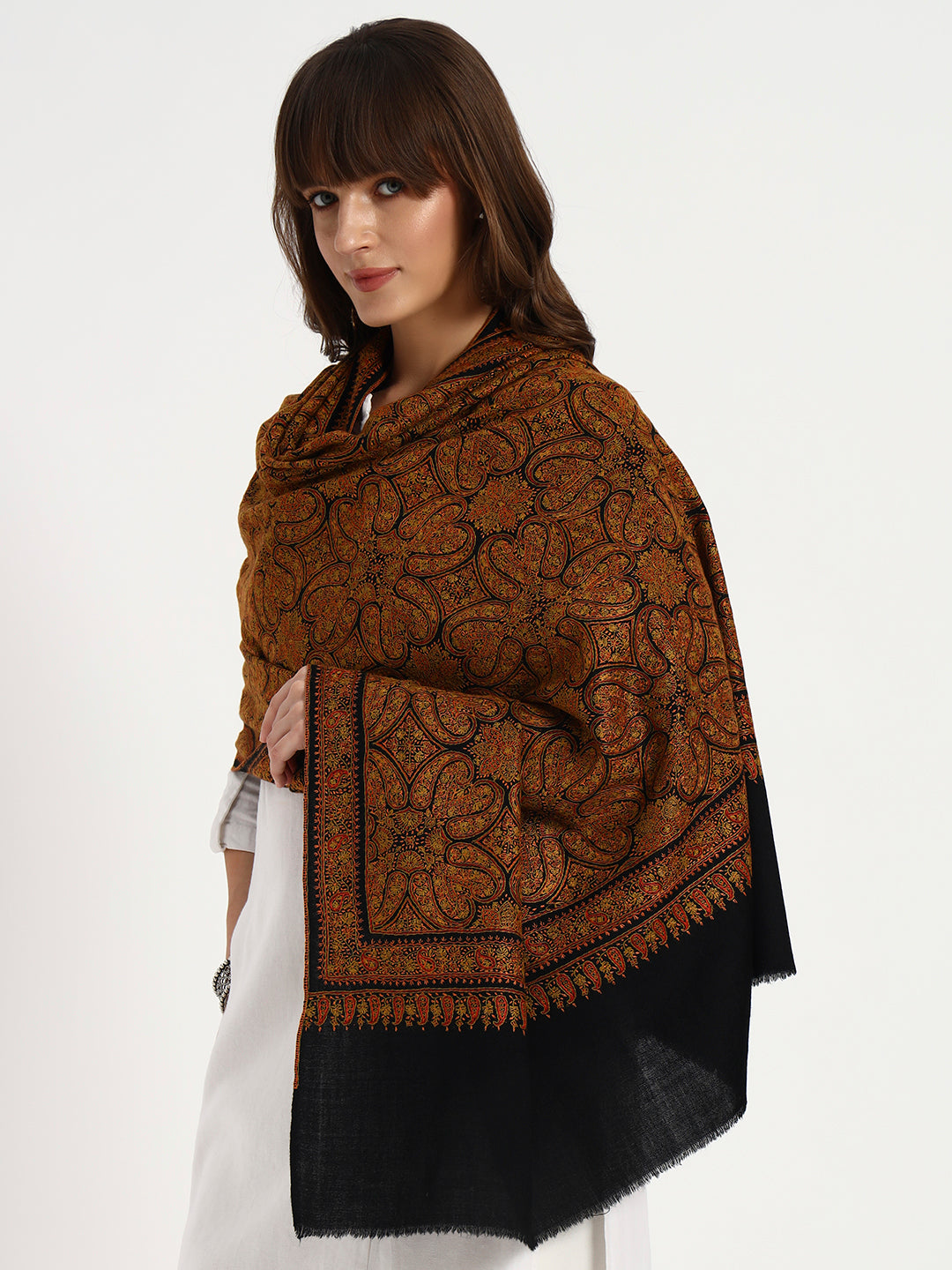 Women’s Sozni Jamawar Hand Embroidered Shawl