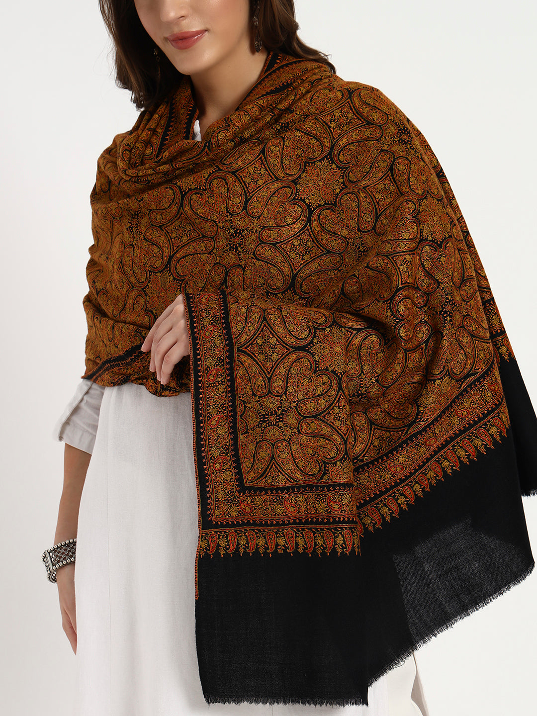 Women’s Sozni Jamawar Hand Embroidered Shawl