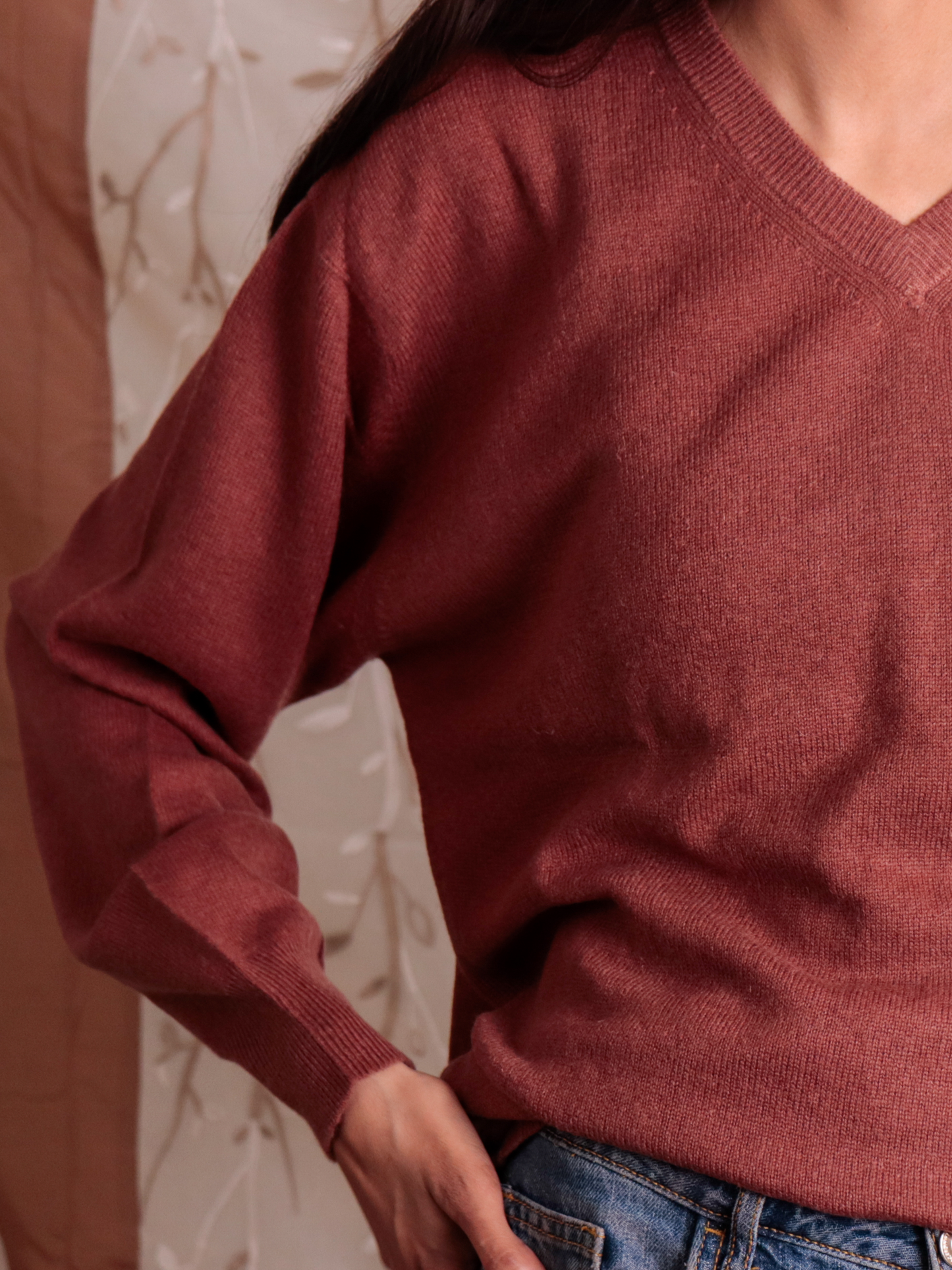 Women's V-Neck Cashmere Sweater