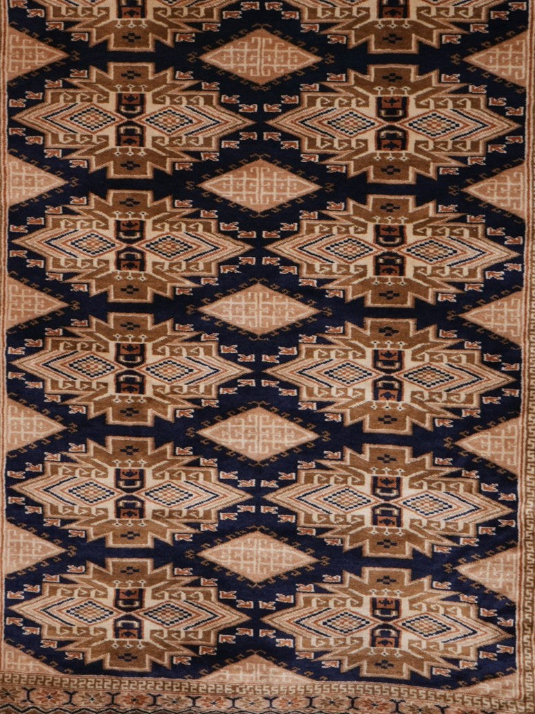 Hand-knotted Bukhara Carpet Rug