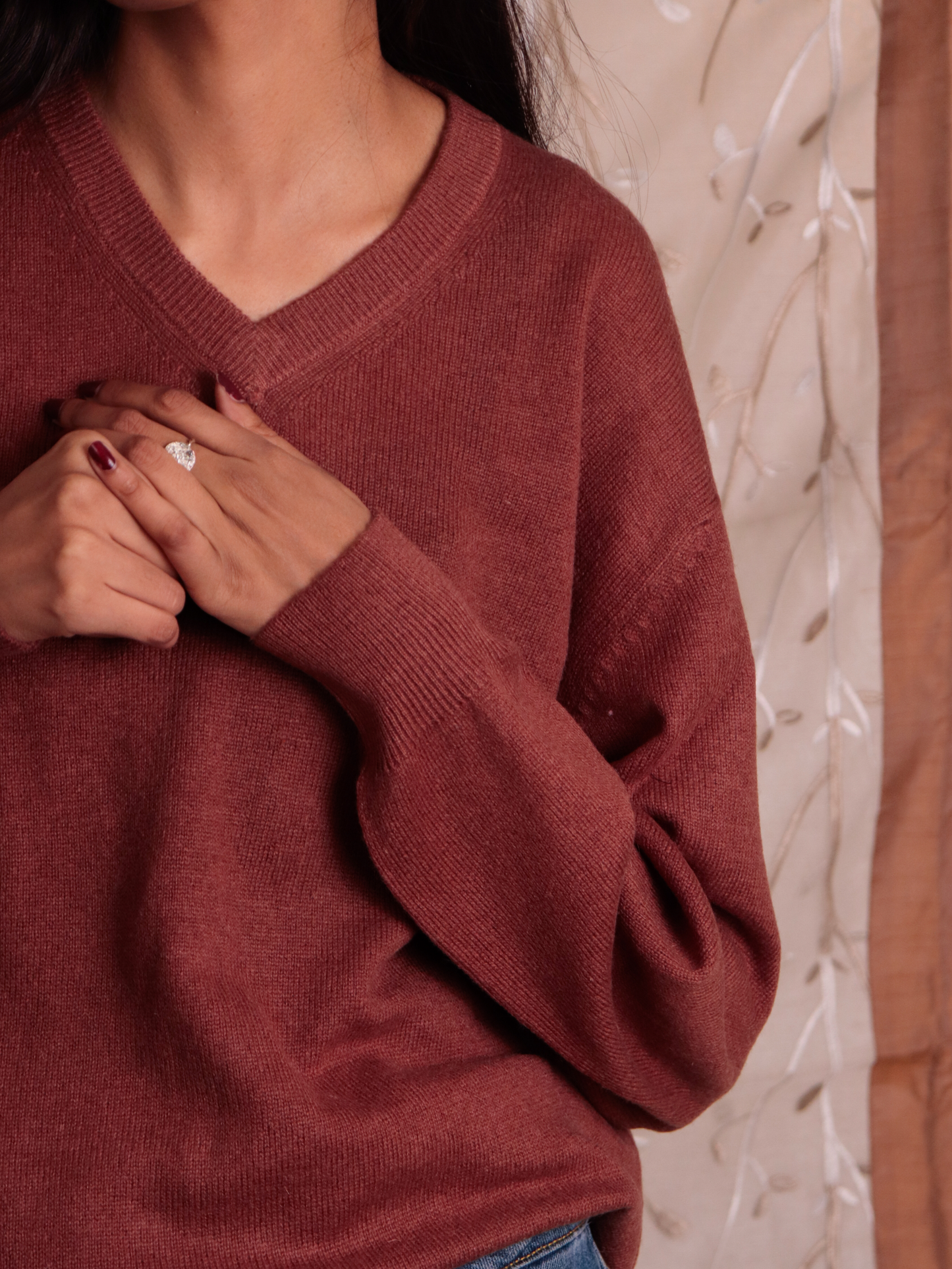 Women's V-Neck Cashmere Sweater